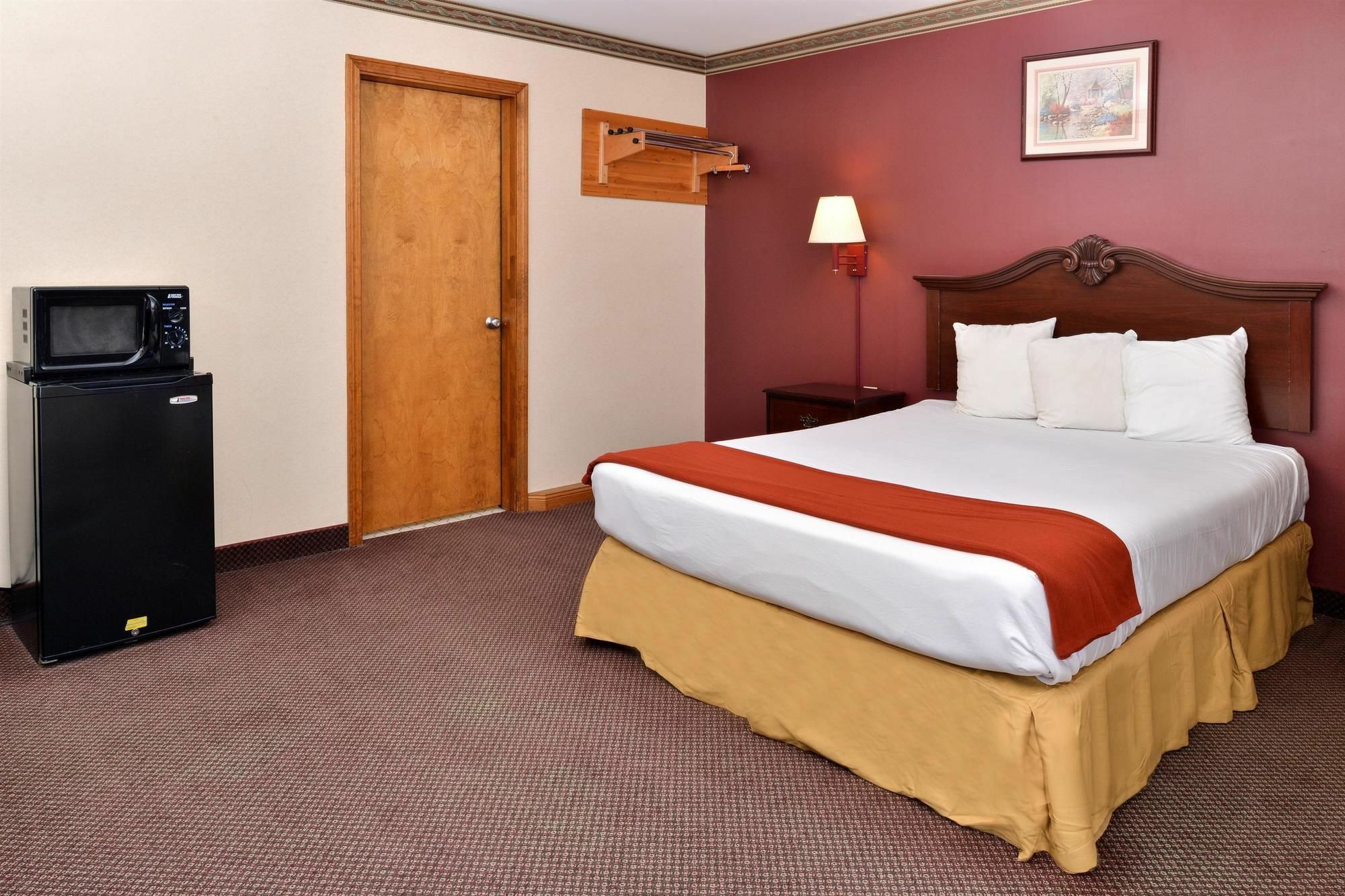 Americas Best Value Inn & Suites Wolcott 外观 照片